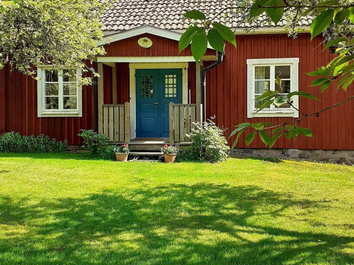 6 Person Holiday Home In Alsterbro Kattilstorp Екстер'єр фото