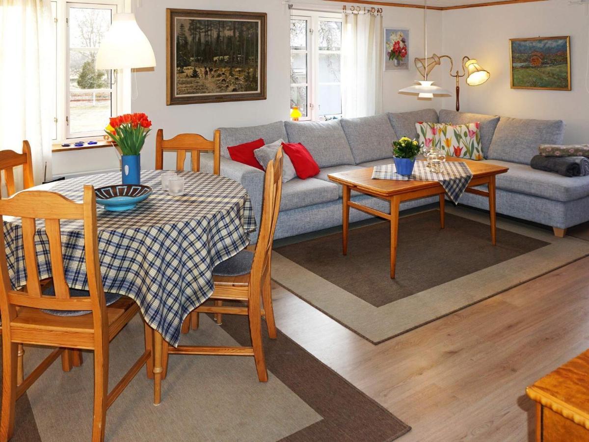 6 Person Holiday Home In Alsterbro Kattilstorp Екстер'єр фото